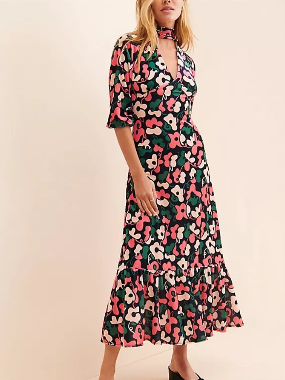Dazey LA Velvet Floral Midi Dress With Scrunchie